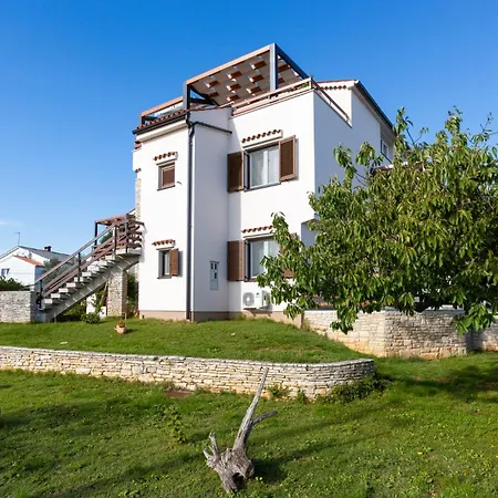 Apartment Elvira - Smokva - Mpolo *